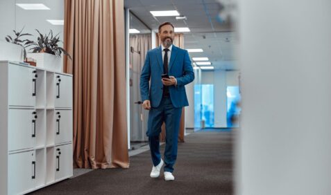 Armários altos, lockers e estantes: como decidir por tipo de uso?