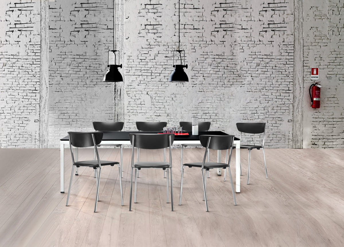 Cadeira Fixa | Trivia