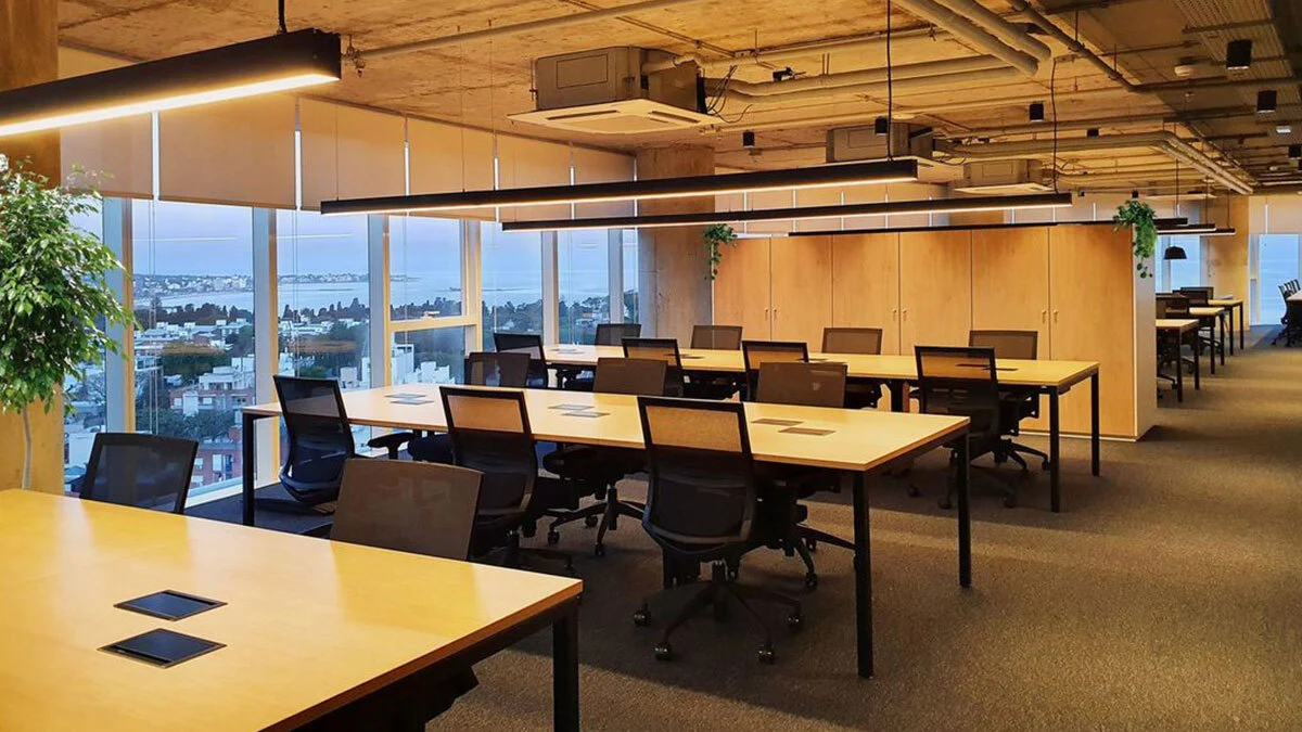 Estações de trabalho | Pé Trave