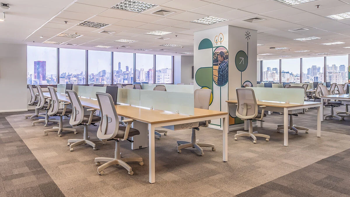 Estações de trabalho | Pé Trave