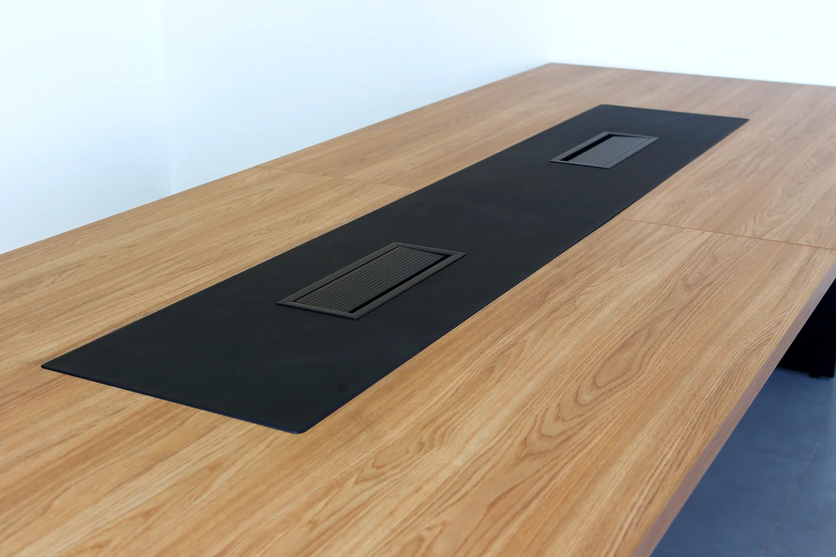 Mesa de Reunião | Pé Painel