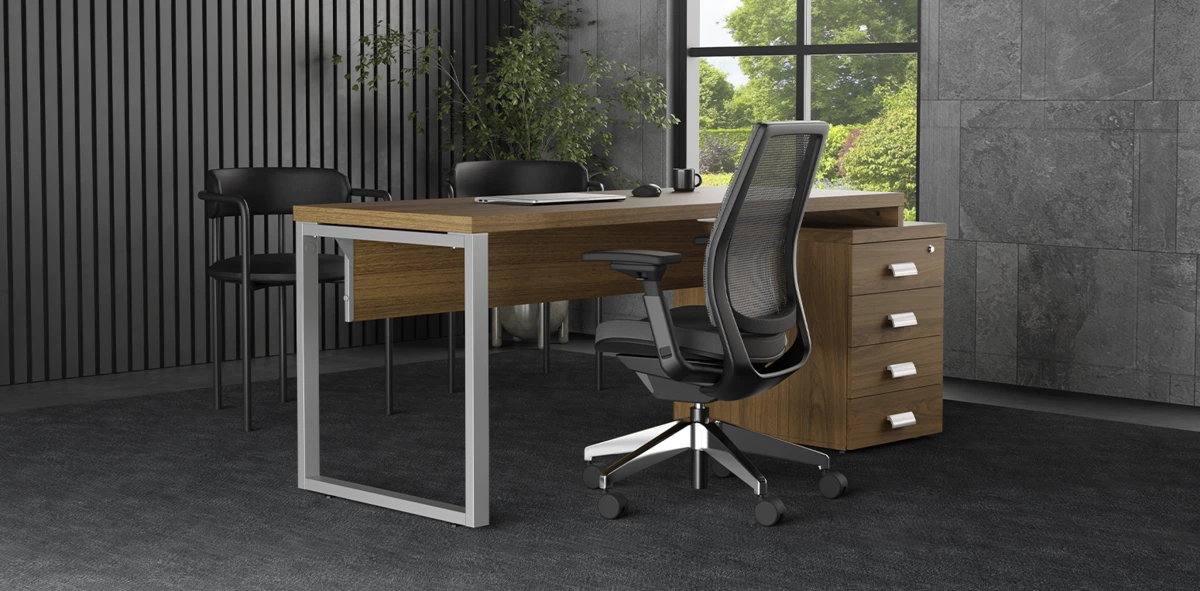 Mesa Diretor | Pé Requadro